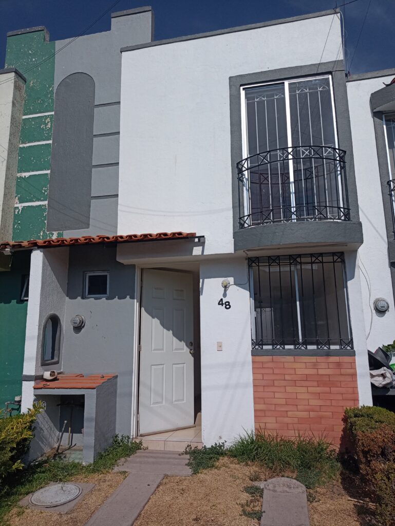Casa en venta en Aviación y Juan Gil Preciado, Coto Miraflores, Zapopan Casa en venta en Aviación y Juan Gil Preciado, Coto Miraflores, Zapopan